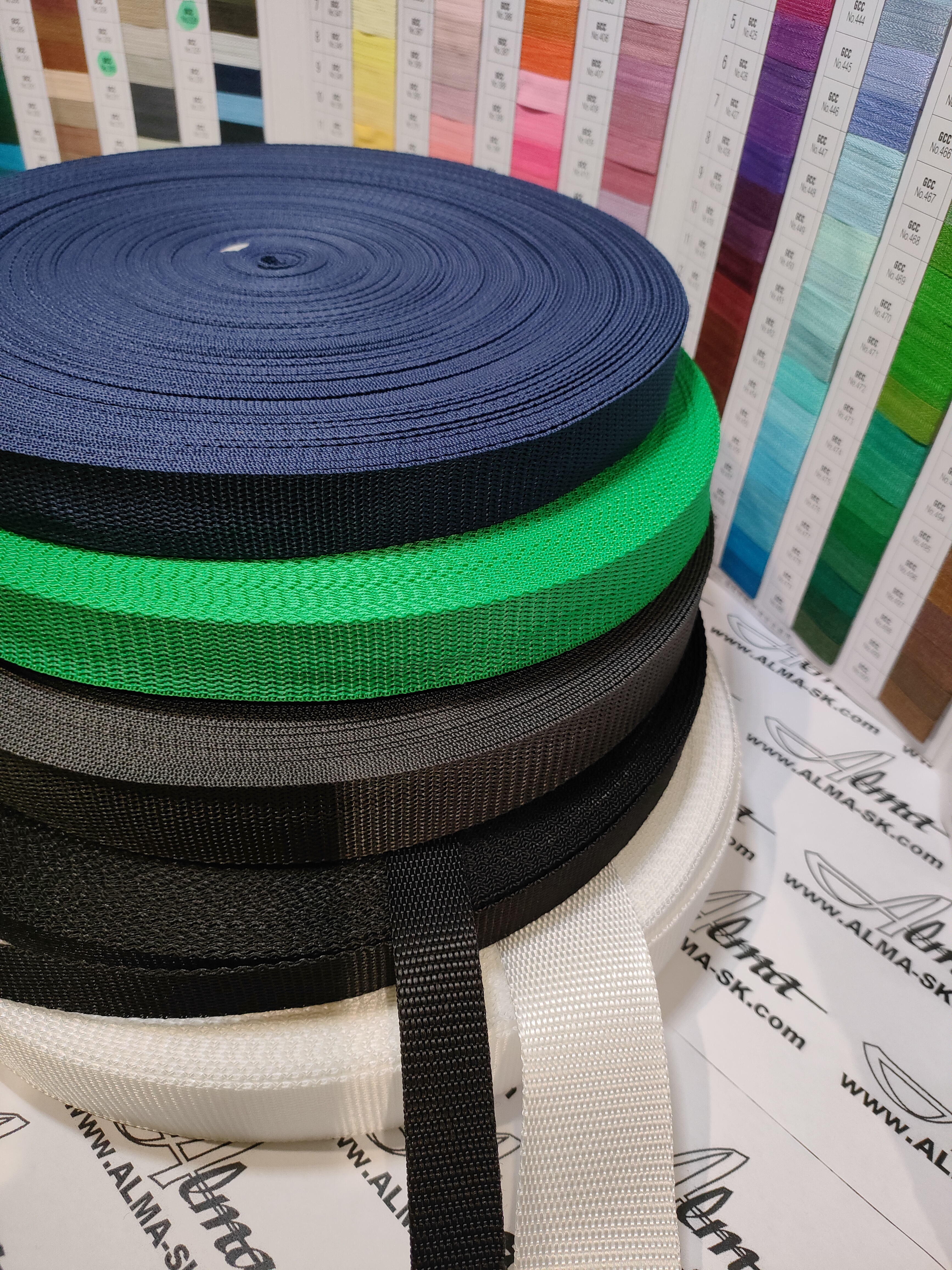 Popruh 25 mm čierny (polypropylén)