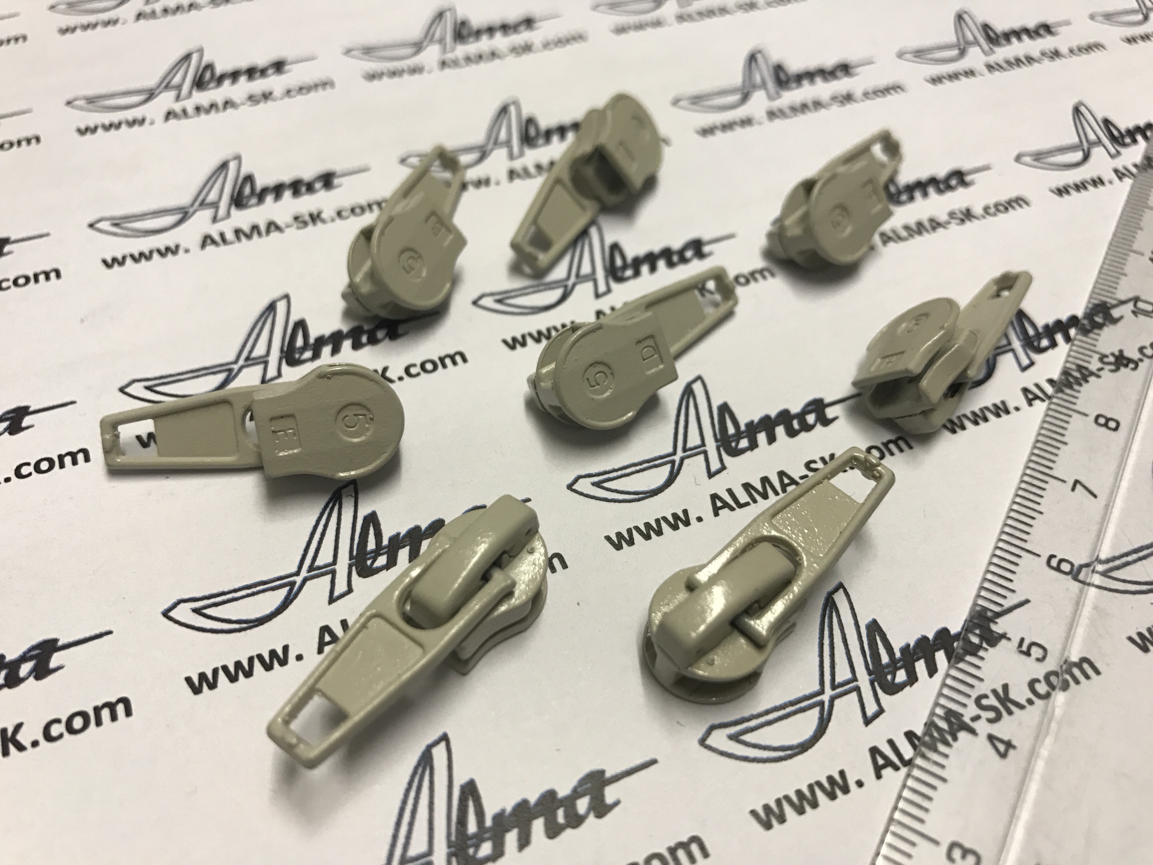 UH5 bežec (6 mm) s brzdou (P307) svetlý béžový